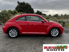 Photo of the vehicle Volkswagen Beetle