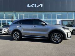 Photo of the vehicle Kia Sorento