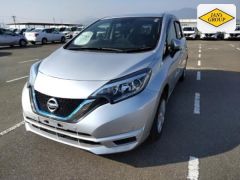 Photo of the vehicle Nissan Note