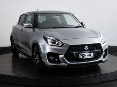 Photo of the vehicle Suzuki Swift