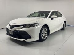 Photo of the vehicle Toyota Camry