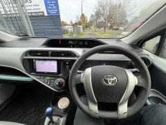 Photo of the vehicle Toyota Aqua