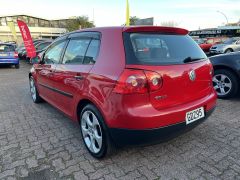 Photo of the vehicle Volkswagen Golf