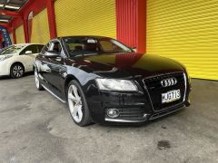 Photo of the vehicle Audi A5