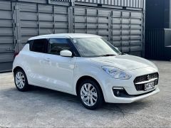 Photo of the vehicle Suzuki Swift