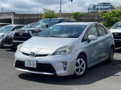 Photo of the vehicle Toyota Prius