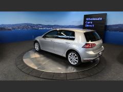 Photo of the vehicle Volkswagen Golf