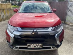 Photo of the vehicle Mitsubishi Outlander