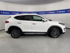 Photo of the vehicle Hyundai Tucson