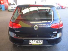 Photo of the vehicle Volkswagen Golf