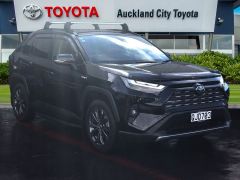 Photo of the vehicle Toyota RAV4