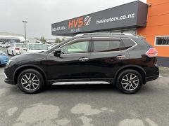 Photo of the vehicle Nissan X-Trail