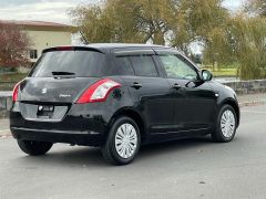 Photo of the vehicle Suzuki Swift