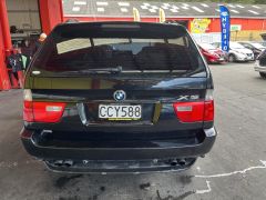 Photo of the vehicle BMW X5