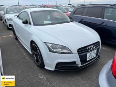 Photo of the vehicle Audi TT