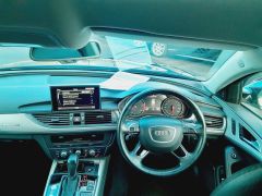 Photo of the vehicle Audi A6