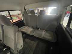 Photo of the vehicle Toyota HiAce