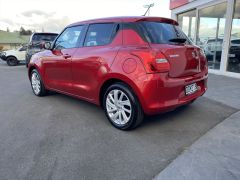 Photo of the vehicle Suzuki Swift