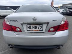 Photo of the vehicle Nissan Fuga