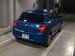 Photo of the vehicle Suzuki Swift