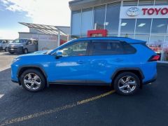 Photo of the vehicle Toyota RAV4