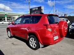 Photo of the vehicle Toyota RAV4