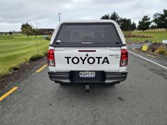 Photo of the vehicle Toyota Hilux