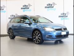 Photo of the vehicle Volkswagen Golf