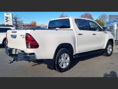 Photo of the vehicle Toyota Hilux