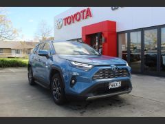 Photo of the vehicle Toyota RAV4