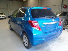 Photo of the vehicle Toyota Vitz