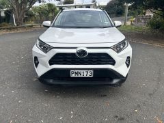 Photo of the vehicle Toyota RAV4