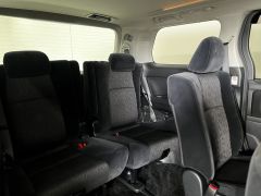 Photo of the vehicle Toyota Alphard