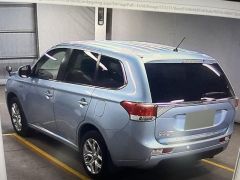 Photo of the vehicle Mitsubishi Outlander