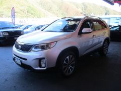 Photo of the vehicle Kia Sorento