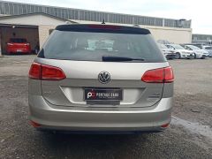 Photo of the vehicle Volkswagen Golf