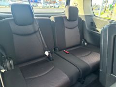 Photo of the vehicle Nissan Serena