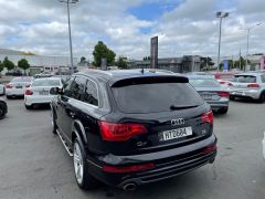 Photo of the vehicle Audi Q7