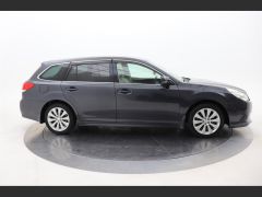 Photo of the vehicle Subaru Legacy