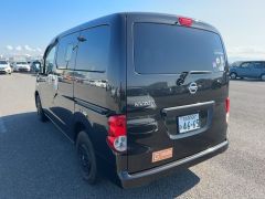 Photo of the vehicle Nissan NV200