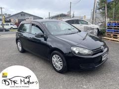 Photo of the vehicle Volkswagen Golf