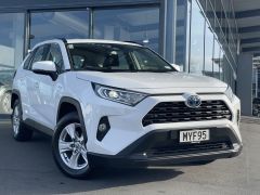 Photo of the vehicle Toyota RAV4