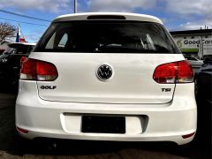 Photo of the vehicle Volkswagen Golf