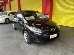 Photo of the vehicle Mazda Demio