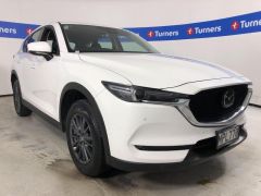 Photo of the vehicle Mazda CX-5