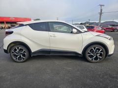 Photo of the vehicle Toyota C-HR