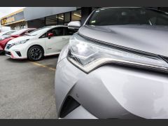 Photo of the vehicle Toyota C-HR