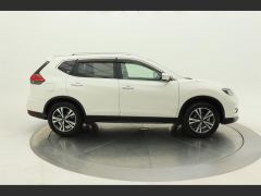 Photo of the vehicle Nissan X-Trail