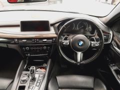 Photo of the vehicle BMW X6