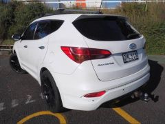 Photo of the vehicle Hyundai Santa Fe